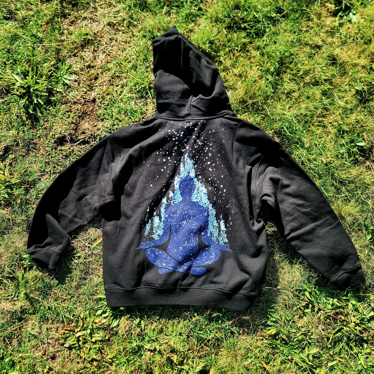 black hg sweater back